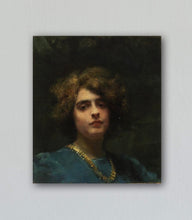 Load image into Gallery viewer, Lady with necklace
