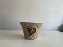 Load image into Gallery viewer, Made in the USA 50s Pot
